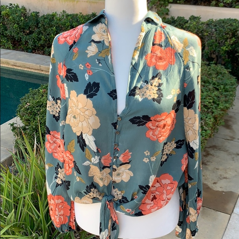 Billabong Teal Floral Button-Front Tie Hem Blouse